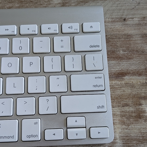 Apple Magic Keyboard - Picture 6 of 10